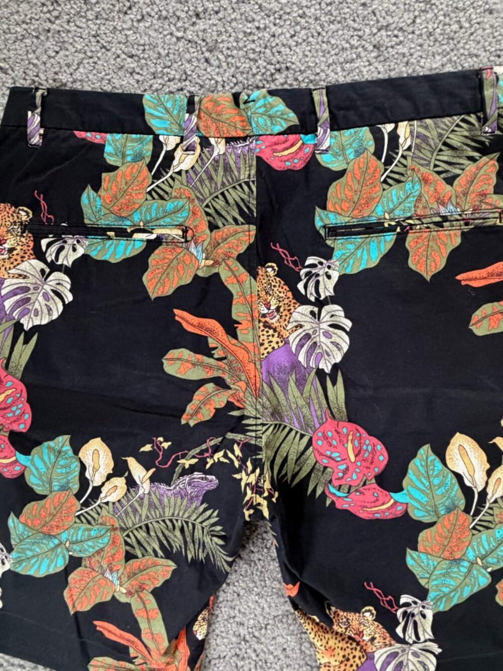 Scotch & Soda Multicolor Tropical Leopard Shorts -Men's Size W 31 - Excel. Cond. - Picture 9 of 13